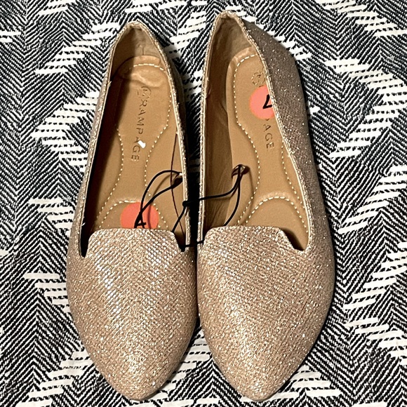 Rampage Sparkly Champagne flats size 7 - Picture 2 of 4